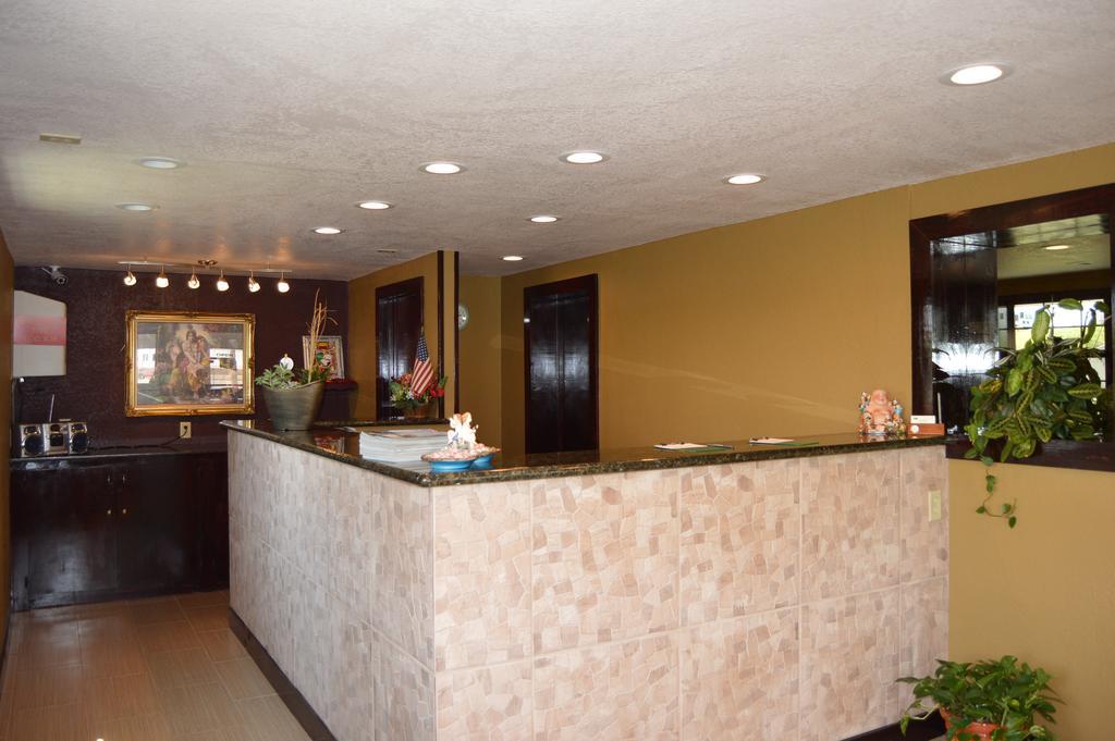 Travel Inn Weatherford Екстер'єр фото